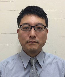 dr-uchiyama-002.png